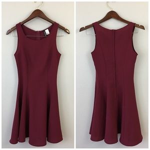 H&M Burgundy Sleeveless Mini Dress
